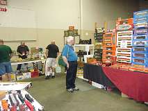 105: trading hall (42)