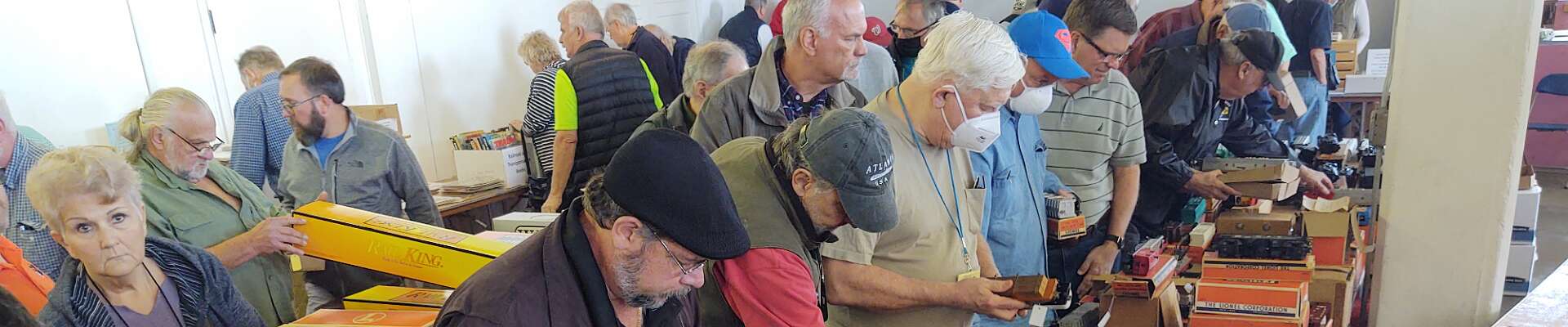 Click to show or hide the buttons